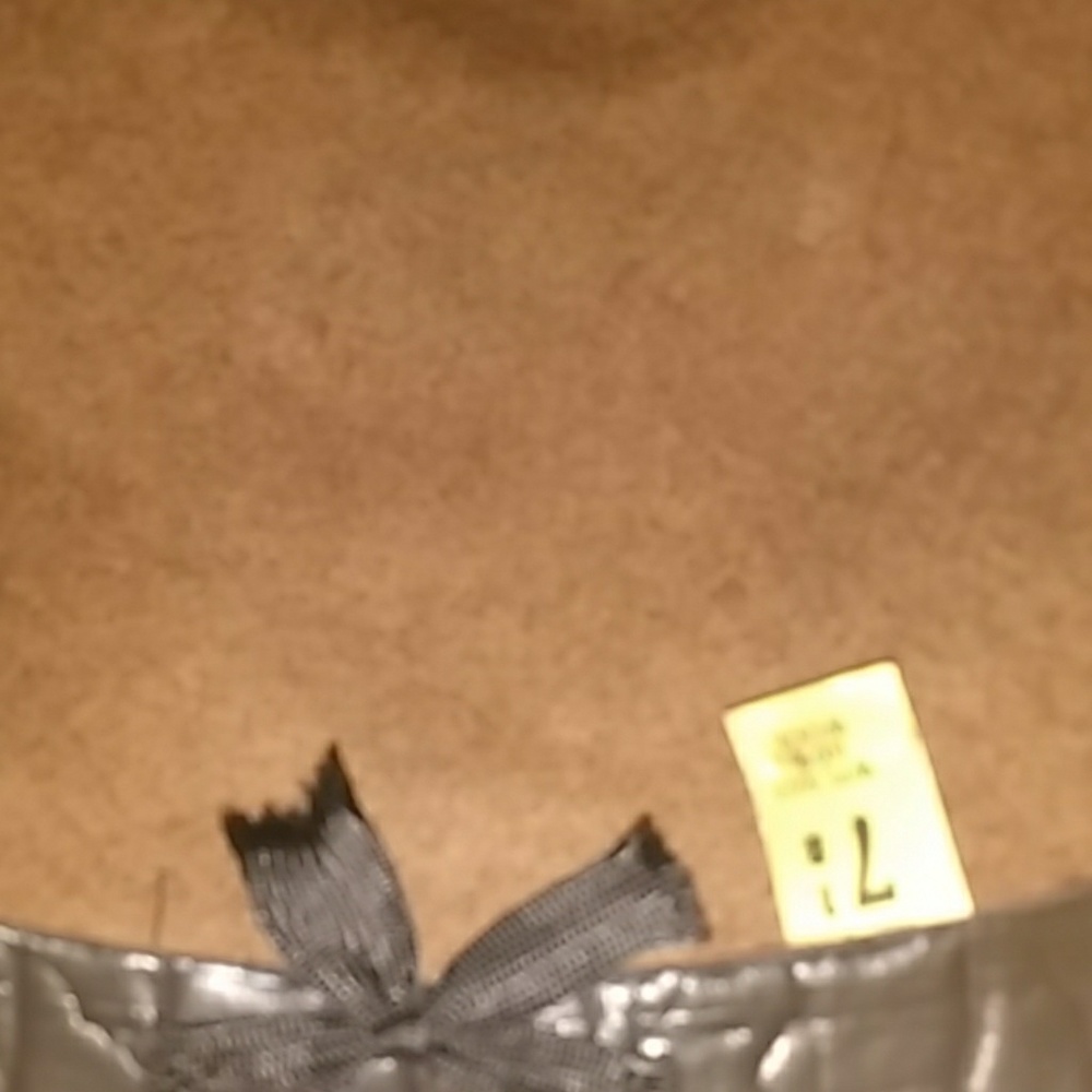 Hat - Picture 5 of 5